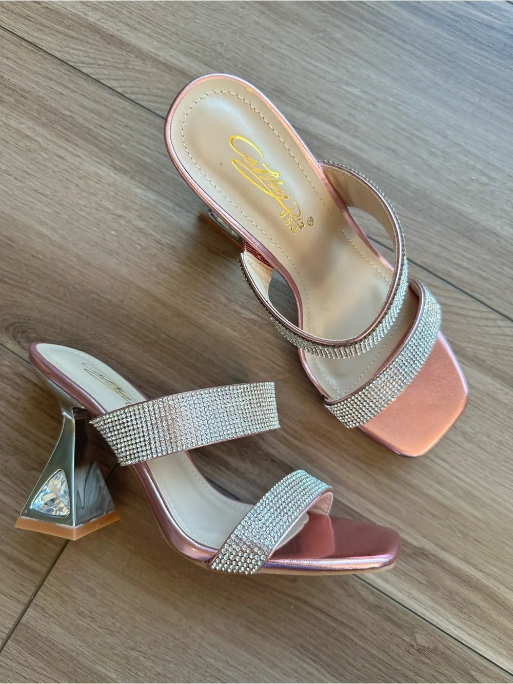 Crystal-Embellished Rose Pink Metallic Block Heel Sandals Brand New w/ Box